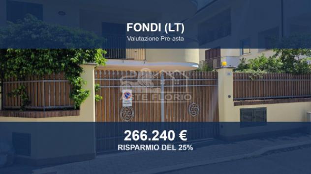 casa indipendente in vendita a Fondi