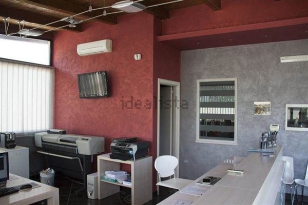 ufficio in vendita a Fondi