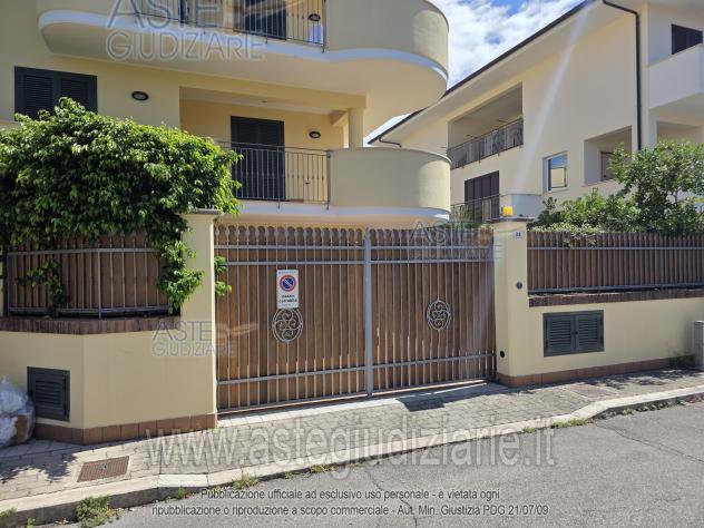 casa indipendente in vendita a Fondi