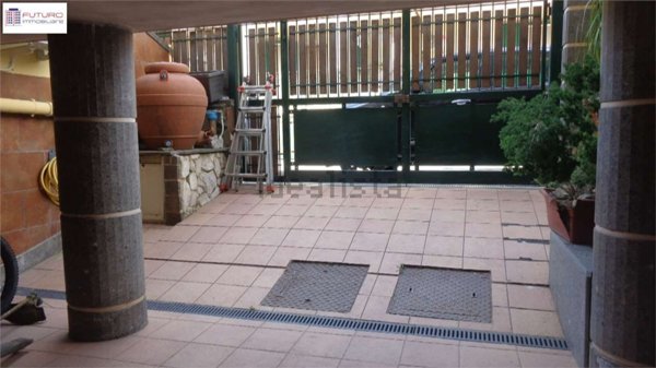 casa indipendente in vendita a Fondi