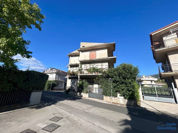appartamento in vendita a Fondi
