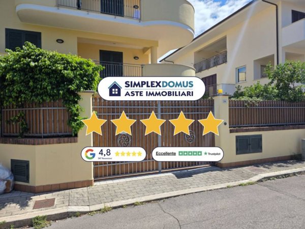 casa indipendente in vendita a Fondi