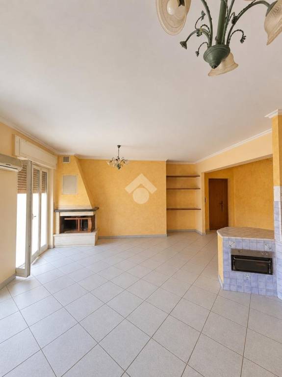 appartamento in vendita a Fondi