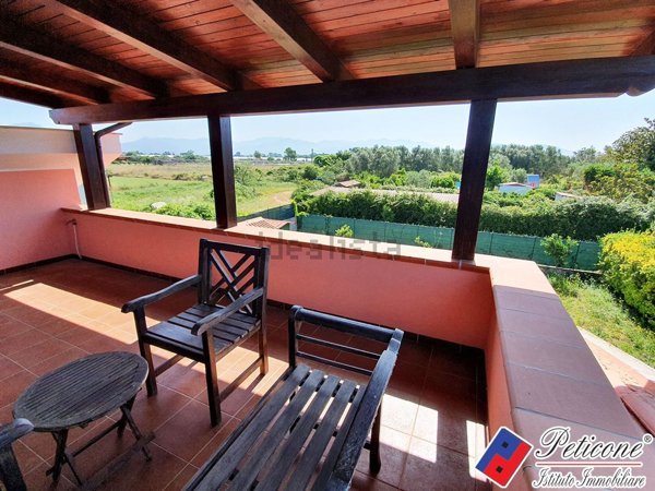 casa indipendente in vendita a Fondi in zona Salto di Fondi