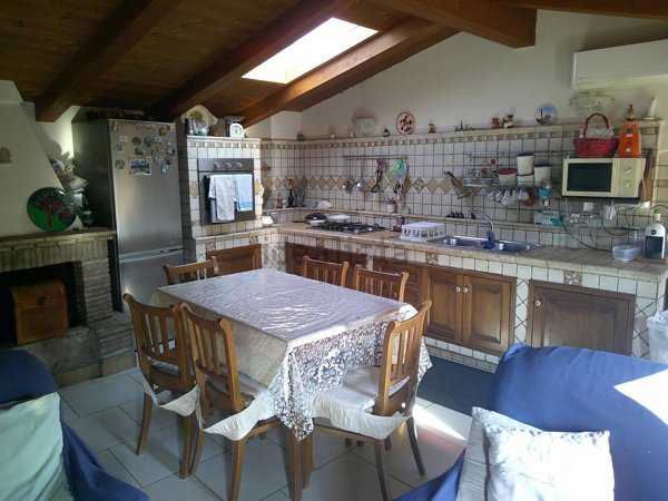 casa indipendente in vendita a Fondi