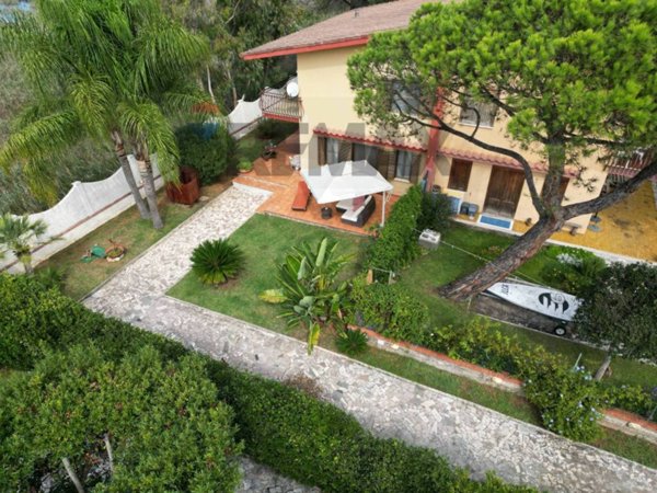 appartamento in vendita a Fondi in zona Rio Claro