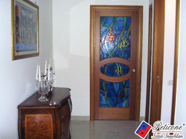 casa indipendente in vendita a Fondi