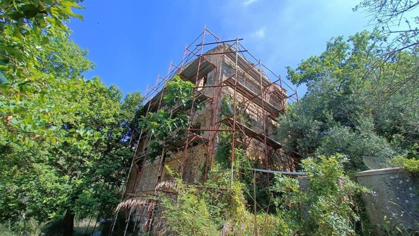 casa indipendente in vendita a Fondi in zona Querce