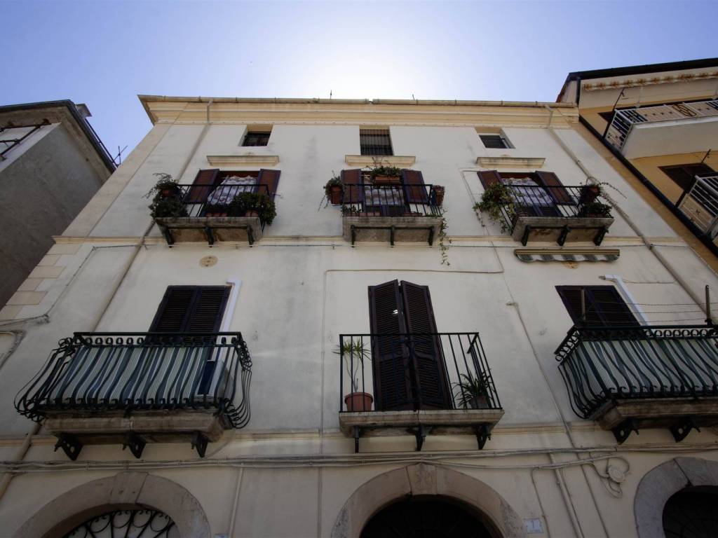 casa semindipendente in vendita a Fondi