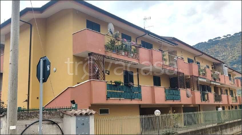 appartamento in vendita a Fondi in zona Querce