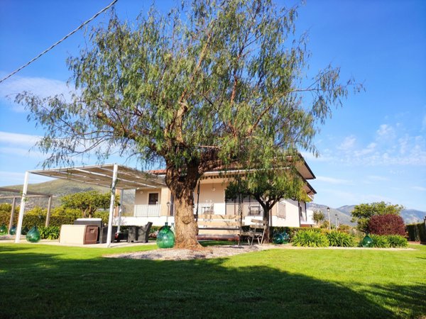 casa indipendente in vendita a Fondi
