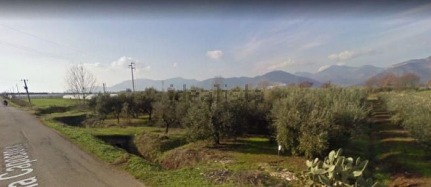 terreno in vendita a Fondi