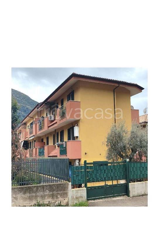 appartamento in vendita a Fondi in zona Querce