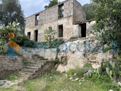 casa indipendente in vendita a Fondi