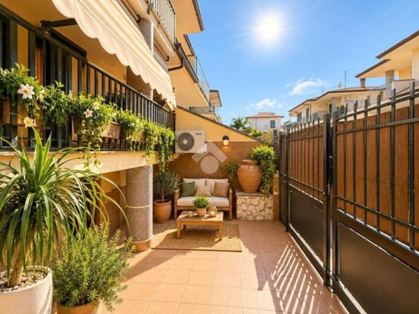 casa indipendente in vendita a Fondi