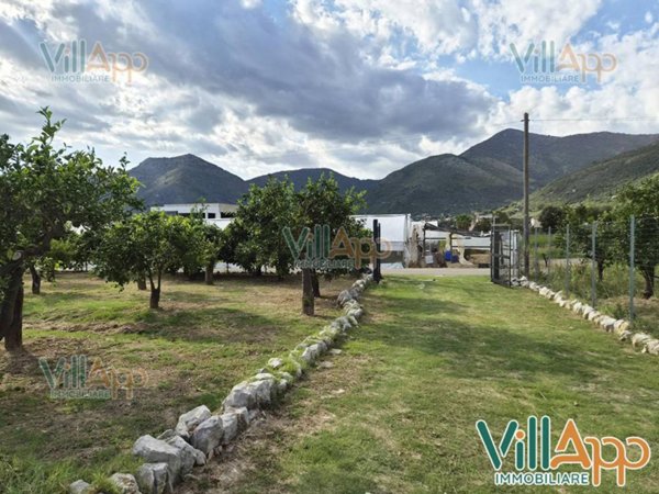 terreno in vendita a Fondi
