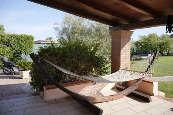 casa indipendente in vendita a Fondi in zona Selva Vetere