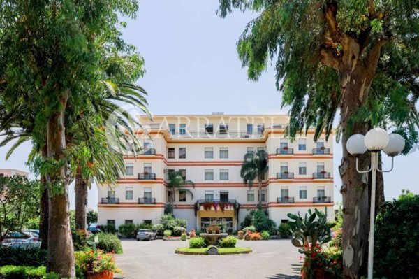 negozio in vendita a Formia