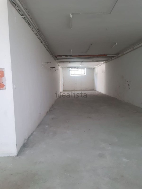 locale di sgombero in vendita a Formia