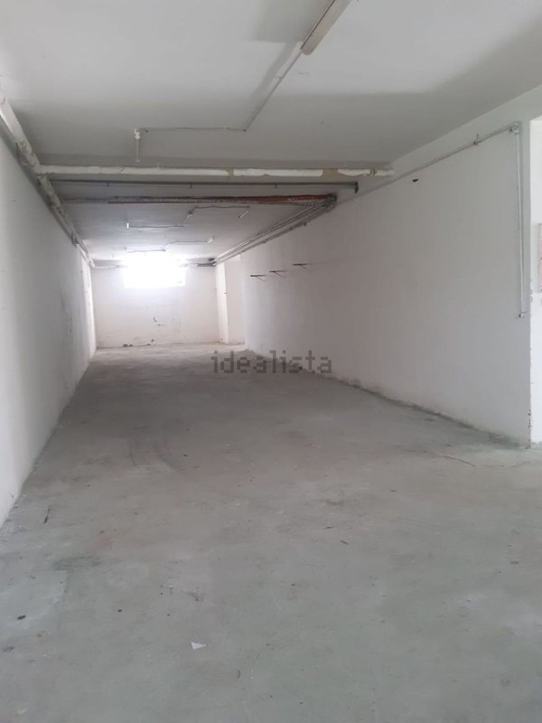 locale di sgombero in vendita a Formia