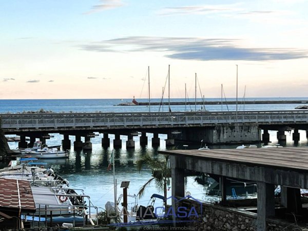 appartamento in vendita a Formia