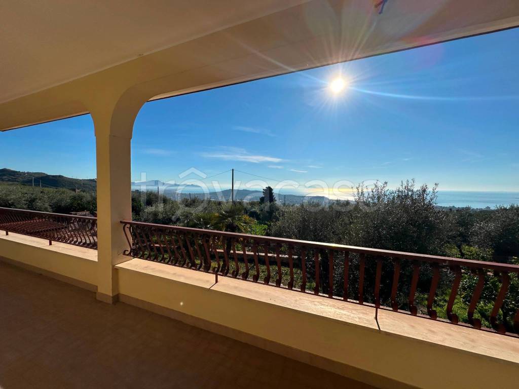 appartamento in vendita a Formia in zona Trivio