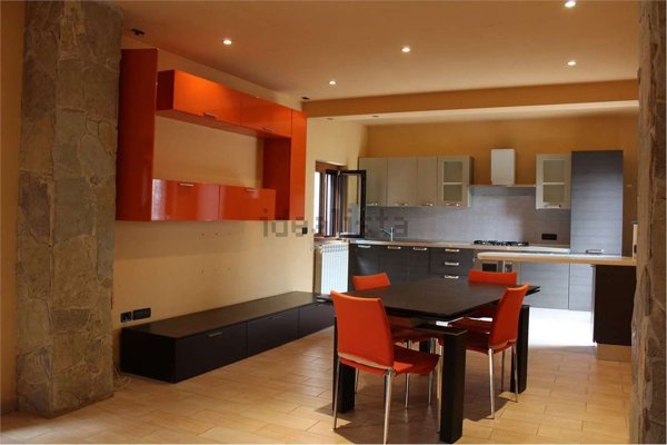 casa indipendente in vendita a Formia in zona Castellonorato