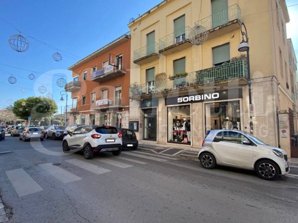 negozio in vendita a Formia