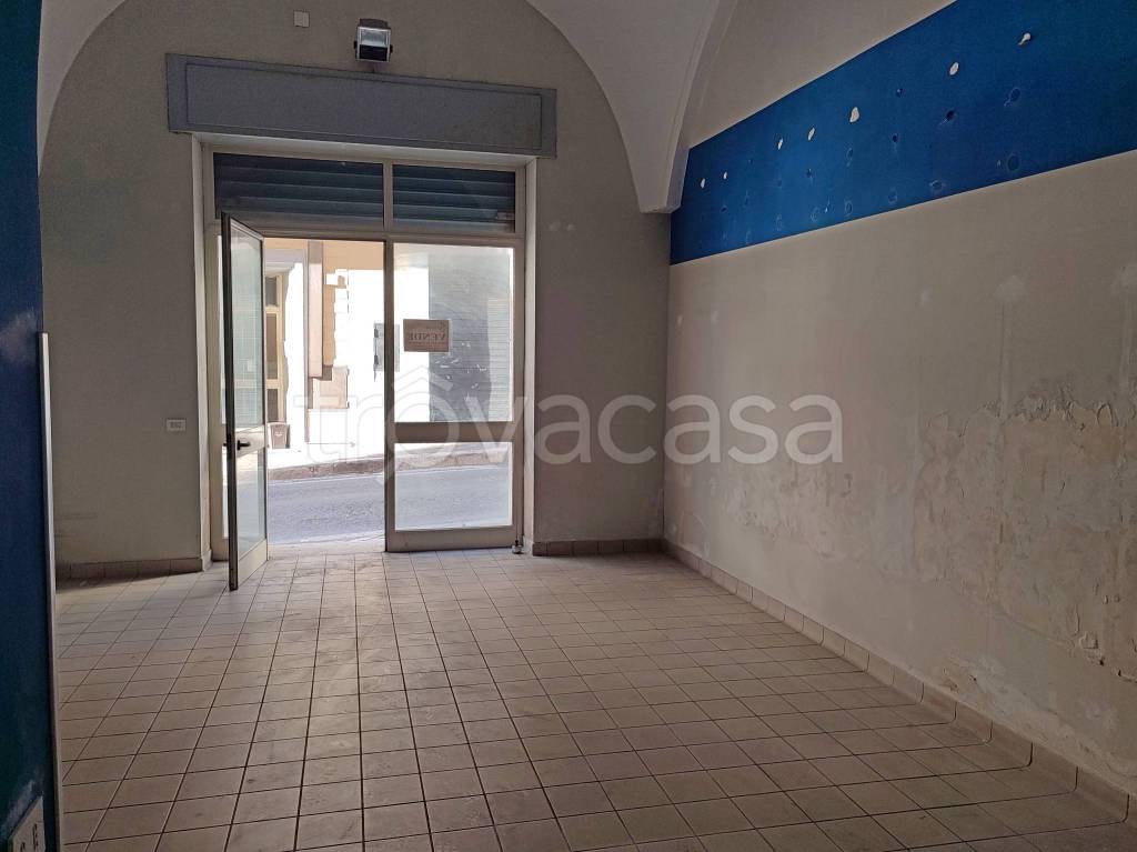 negozio in vendita a Formia