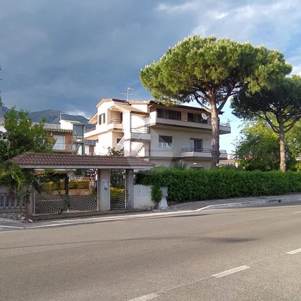casa indipendente in vendita a Formia