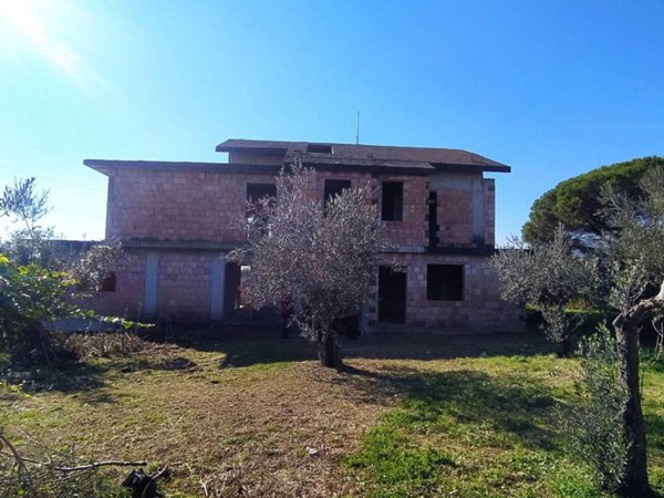 casa indipendente in vendita a Formia
