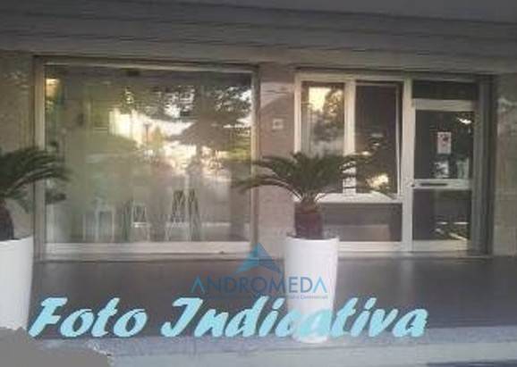negozio in vendita a Formia