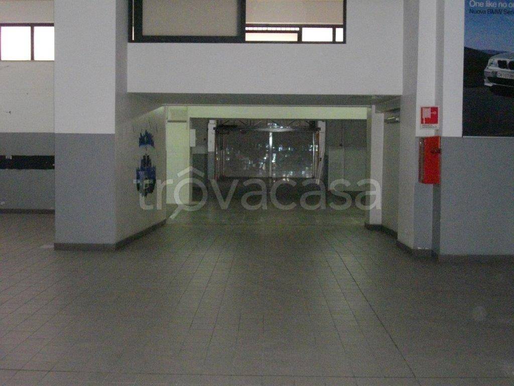 negozio in vendita a Formia