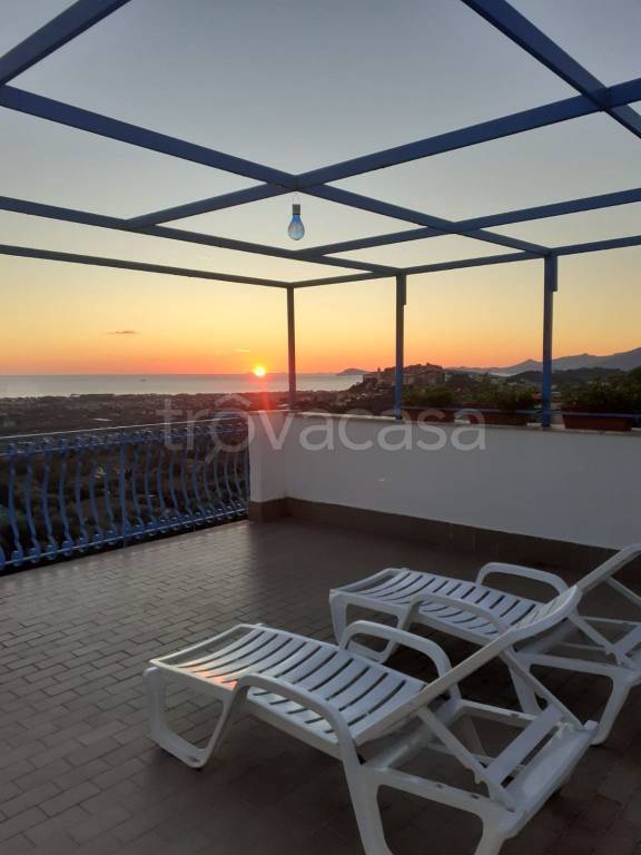 casa indipendente in vendita a Formia