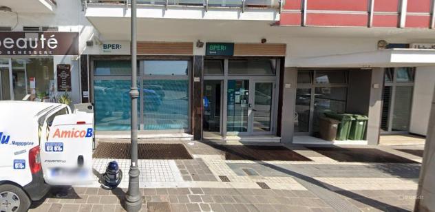 negozio in vendita a Formia