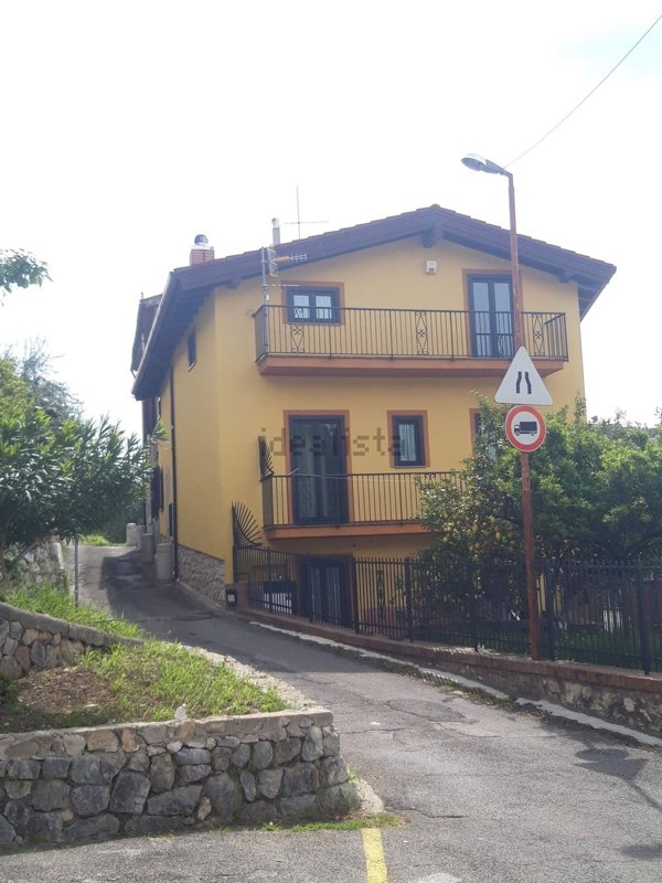 appartamento in vendita a Formia in zona Marànola