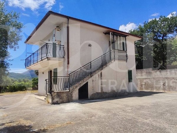 appartamento in vendita a Formia in zona Castellonorato
