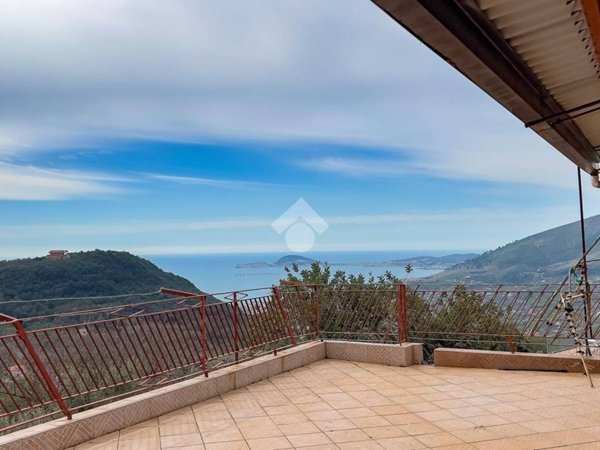 appartamento in vendita a Formia in zona Marànola