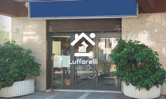 negozio in vendita a Formia