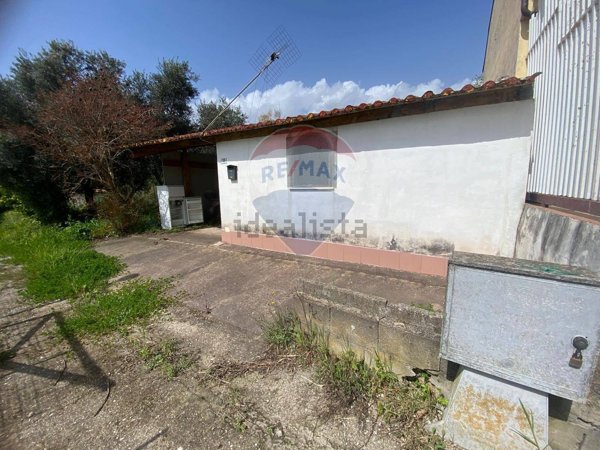 casa indipendente in vendita a Formia