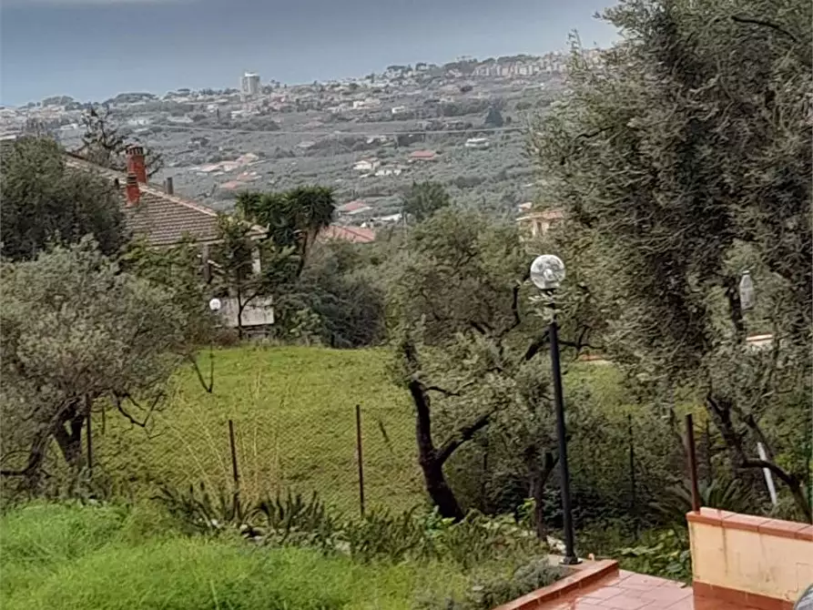 casa indipendente in vendita a Formia in zona Castellonorato