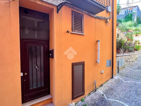 appartamento in vendita a Formia in zona Trivio