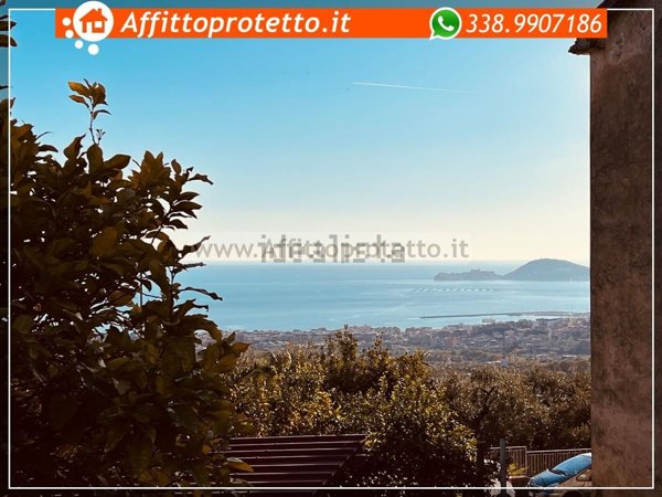 casa indipendente in vendita a Formia in zona Marànola