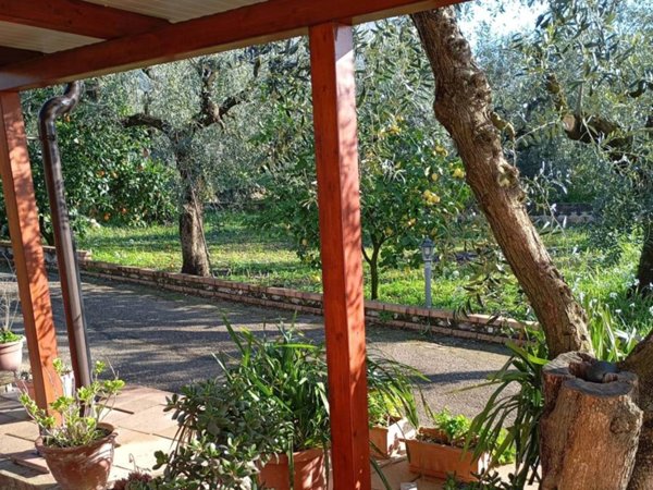 casa indipendente in vendita a Formia