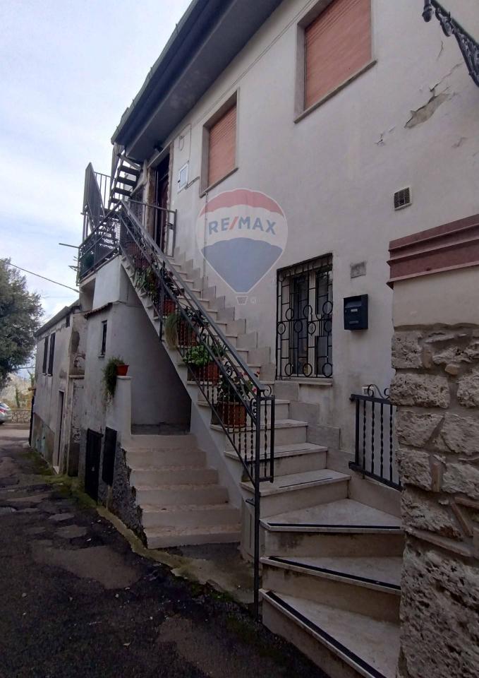 appartamento in vendita a Formia in zona Castellonorato