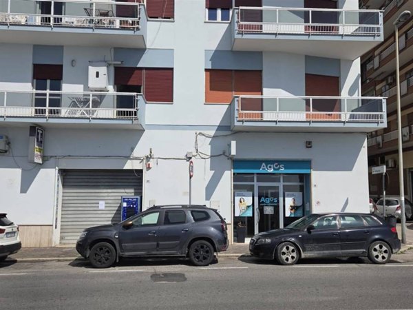 negozio in vendita a Formia