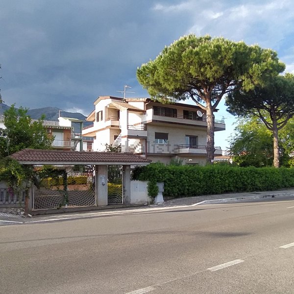 casa indipendente in vendita a Formia