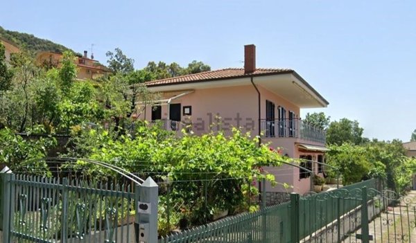 appartamento in vendita a Formia in zona Marànola