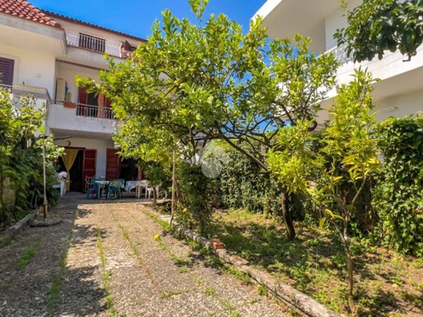 casa indipendente in vendita a Formia