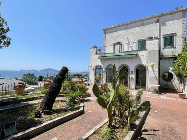 casa indipendente in vendita a Formia